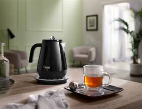 Rýchlovarná kanvica De'Longhi KBY2011.BK Eclettica SpecialTea čierna

 obrázok produktu 7 z 7