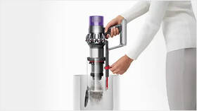 Tyčový vysávač Dyson V10 Submarine bronzový

 obrázok produktu 12 z 22