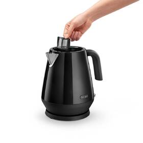 Rýchlovarná kanvica De'Longhi KBY2001.BK čierna

 obrázok produktu 6 z 9