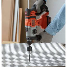 Kladivo Black-Decker BCD900B-XJ (bez batérie) 

 obrázok produktu 1 z 3