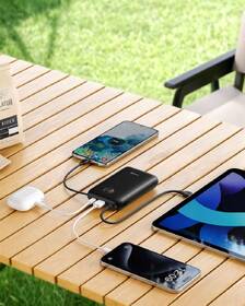 Powerbank Swissten Voltbox 35 W 20000 mAh čierny

 obrázok produktu 3 z 5