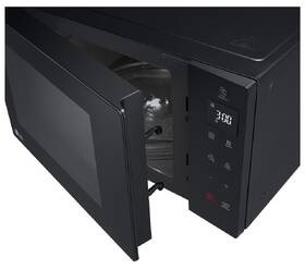 Mikrovlnná rúra LG MH6336GIB čierna

 obrázok produktu 3 z 5
