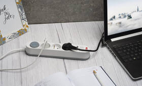 Kábel predlžovací EMOS 3x zásuvka, Fast Charging, 1x USB, 1x USB-C, vypínač, 2 m sivý/biely

 obrázok produktu 6 z 8