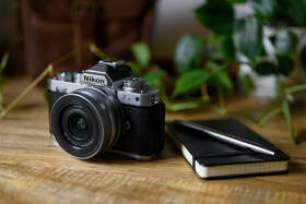 Digitálny fotoaparát Nikon Z fc + 16–50 VR 

 obrázok produktu 22 z 22
