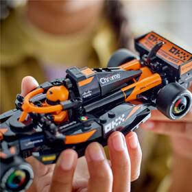 Stavebnica LEGO® Speed Champions 77251 Závodní auto McLaren F1® Team MCL38 

 obrázok produktu 3 z 8