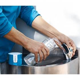 Filtračná fľaša BRITA 0,6 l limetková 

 obrázok produktu 4 z 7