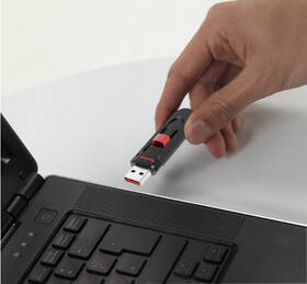 USB flashdisk SANDISK Glide 128GB čierny/červený

 obrázok produktu 5 z 5